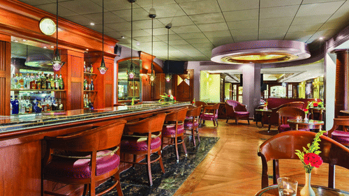 interior of the Bar at Hotel Ramada Plaza Palm Grove