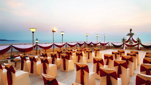 rooftop banquet at hotel ramada plaza palm grove juhu beach mumbai 513