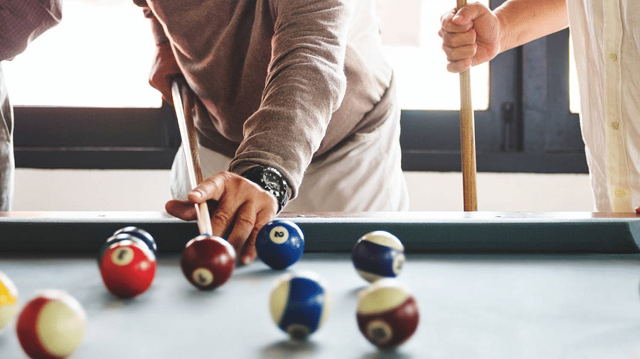 adult-balls-billiards-1251181 glp5sv