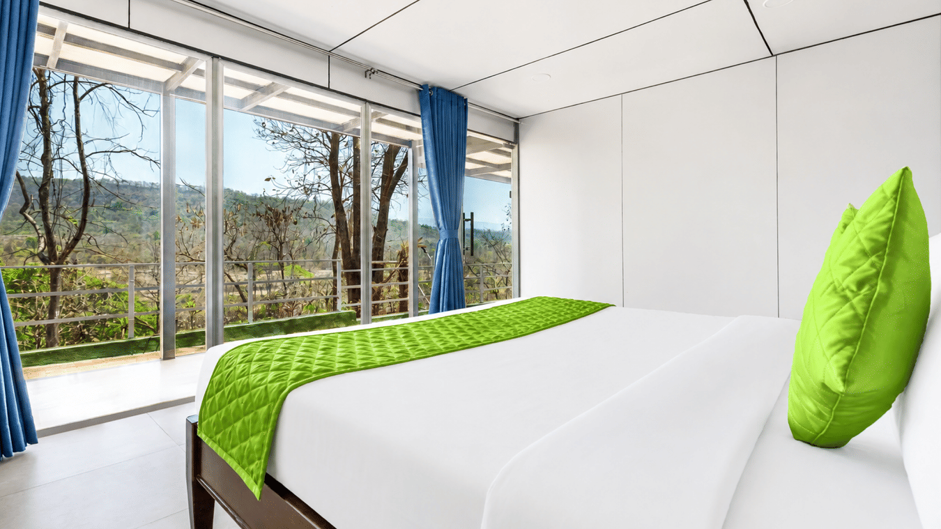 Jungle View Room