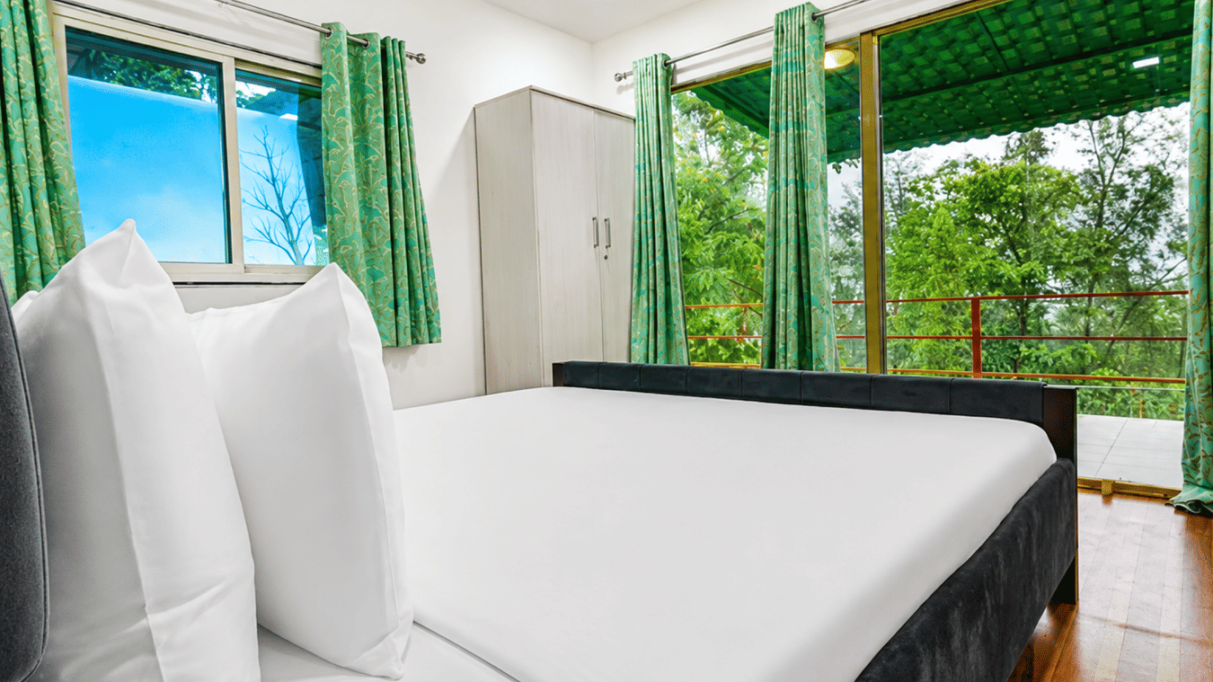 Signature Glass Room