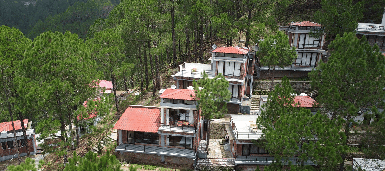 facade image of the BluSalzz Escapade Resort, Lansdowne