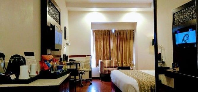 Club Room 3 (1)