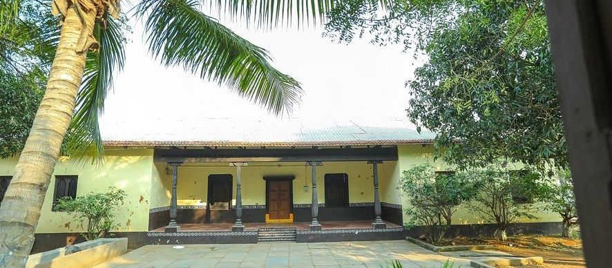 4 Village House Veranda