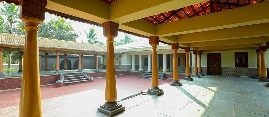 2 Courtyard
