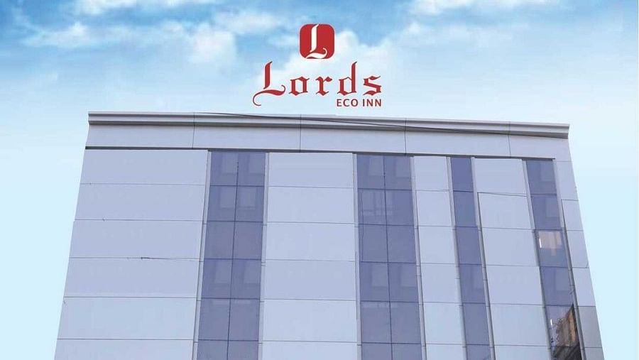 Lords Eco inn Jamnagar Maheshwari Nagar facade with blue sky in the background.