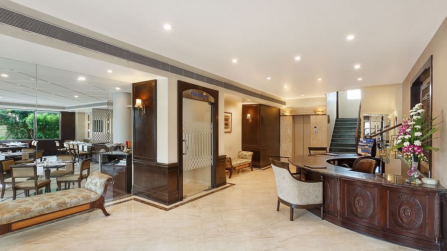 Lobby at La Place Sarovar Portico Lucknow, top lucknow hotels 2