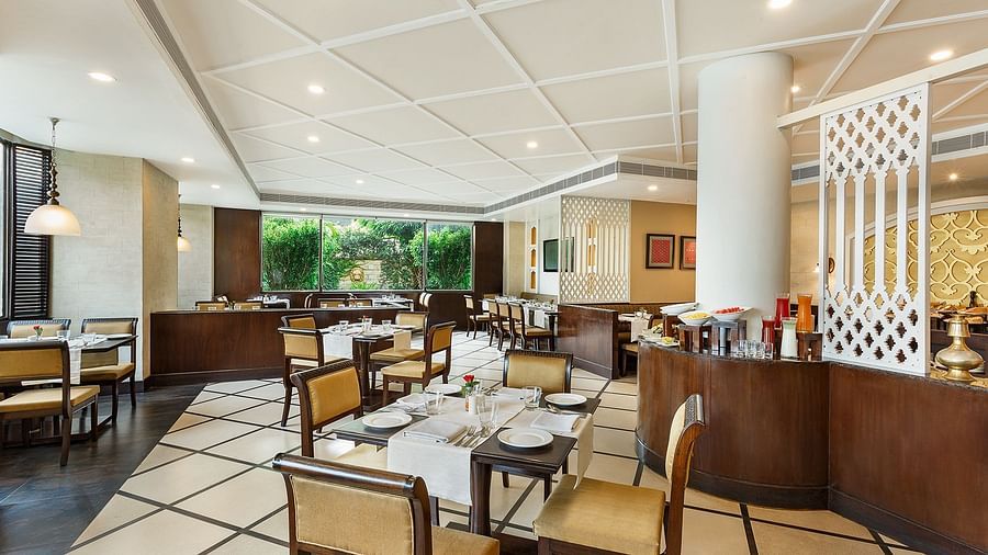 Pavillion Restaurant at La Place Sarovar Portico Lucknow, top hotels in lucknow 1
