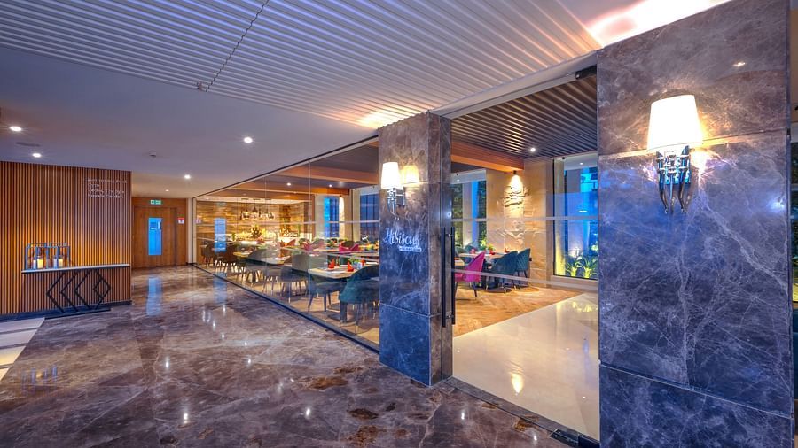 An in-house restaurant of Royale Sarovar Portico, Agra