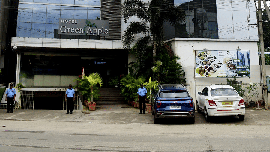 Hotel Green Apple in Visakhapatnam, India