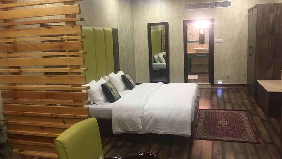 luxury suites at hotel mount view, best suites in Dalhousie 7