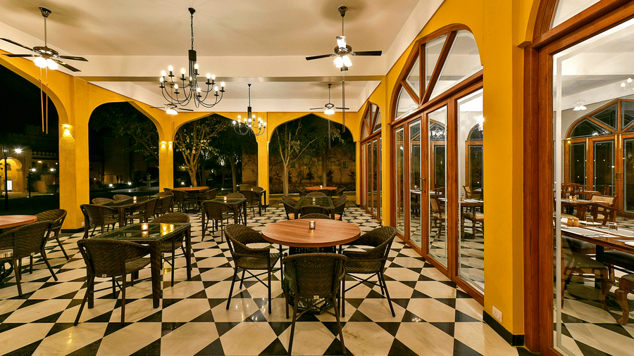 gogunda-palace-dining-heritage-quarter-10