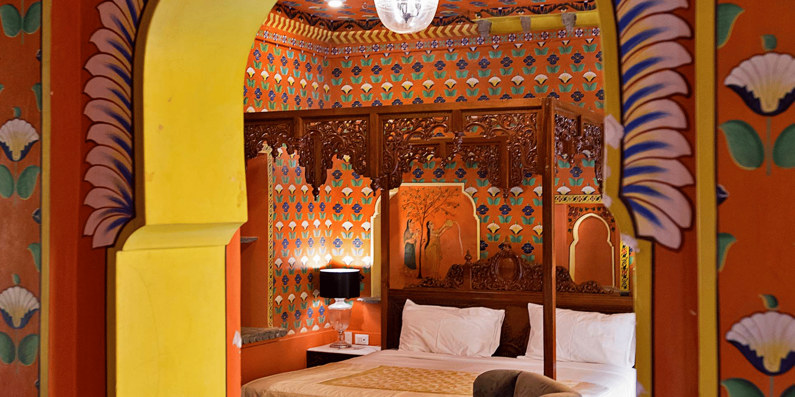 gogunda-palace-rooms-raj-tilak-suite-34