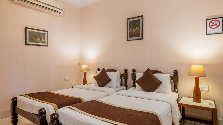 111 - Deluxe with Sit Out - Room & Suites - Suryaa Villa - Boutique Hotel in Jaipur- 3
