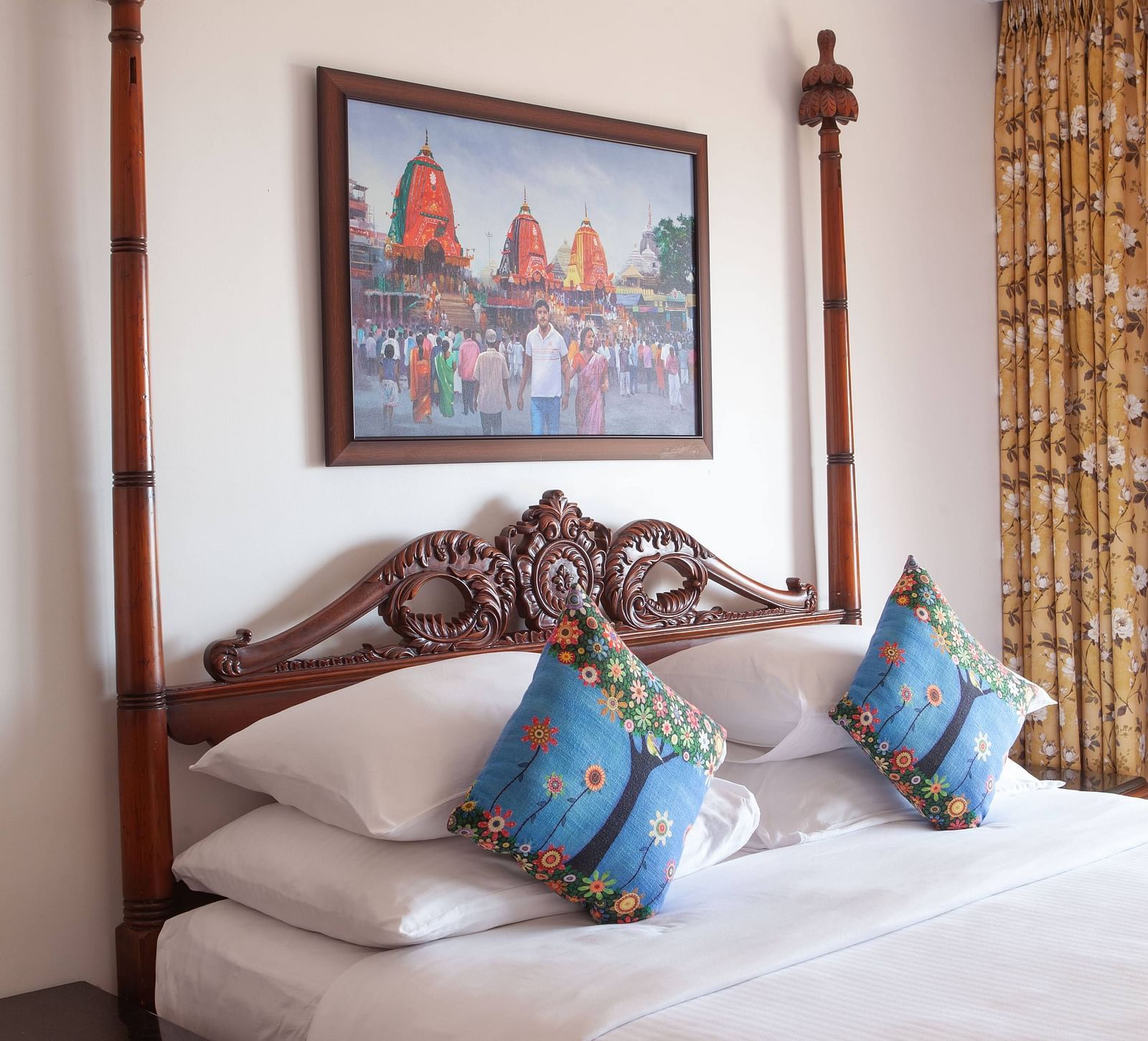 view of the bed - Mayfair Heritage, Puri 1