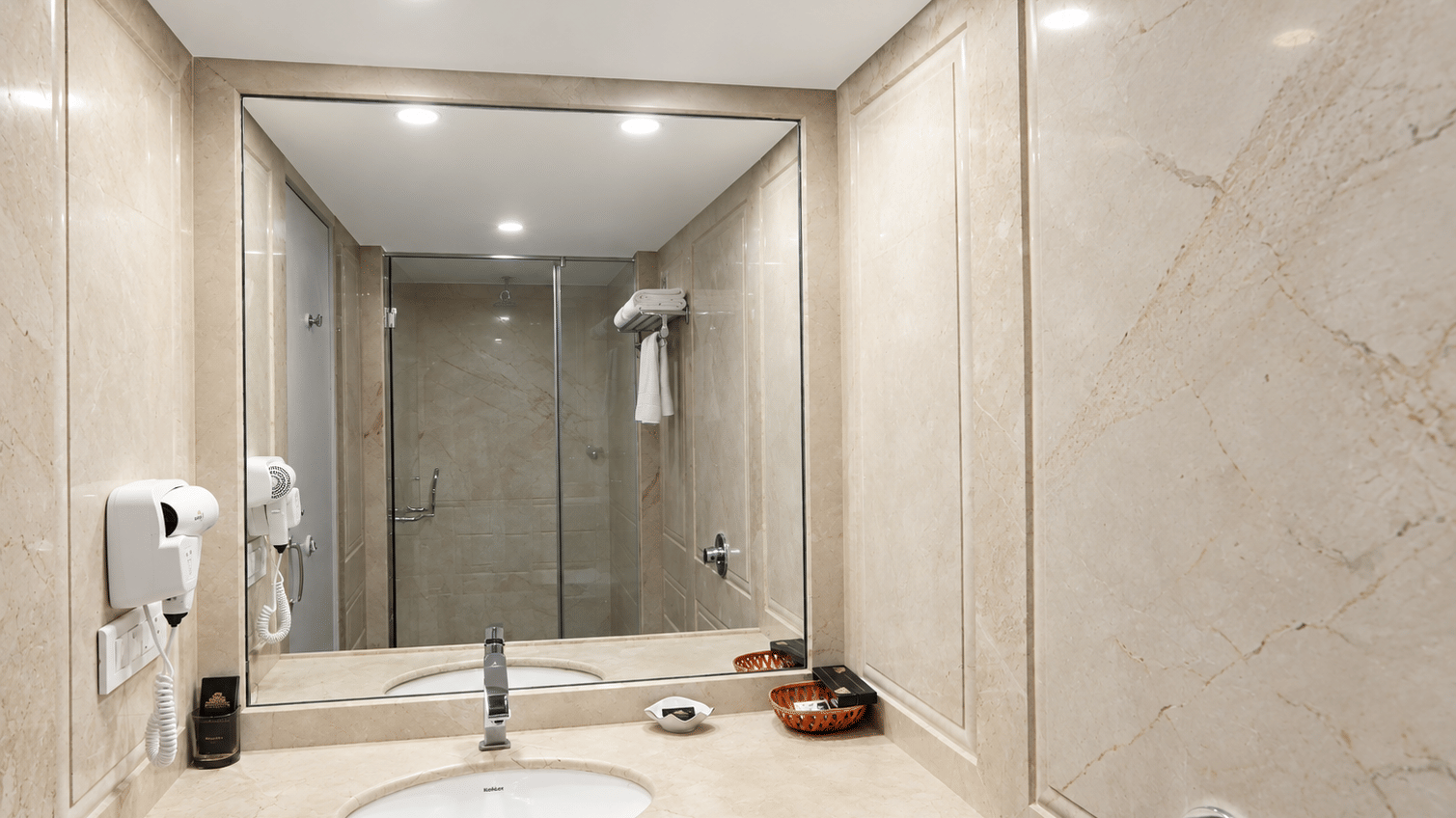 ED Bathroom