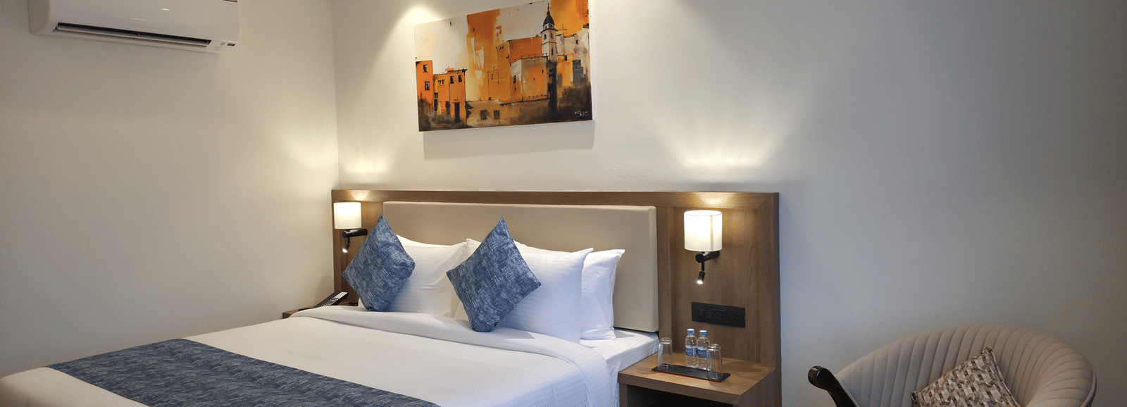 Deluxe room 2