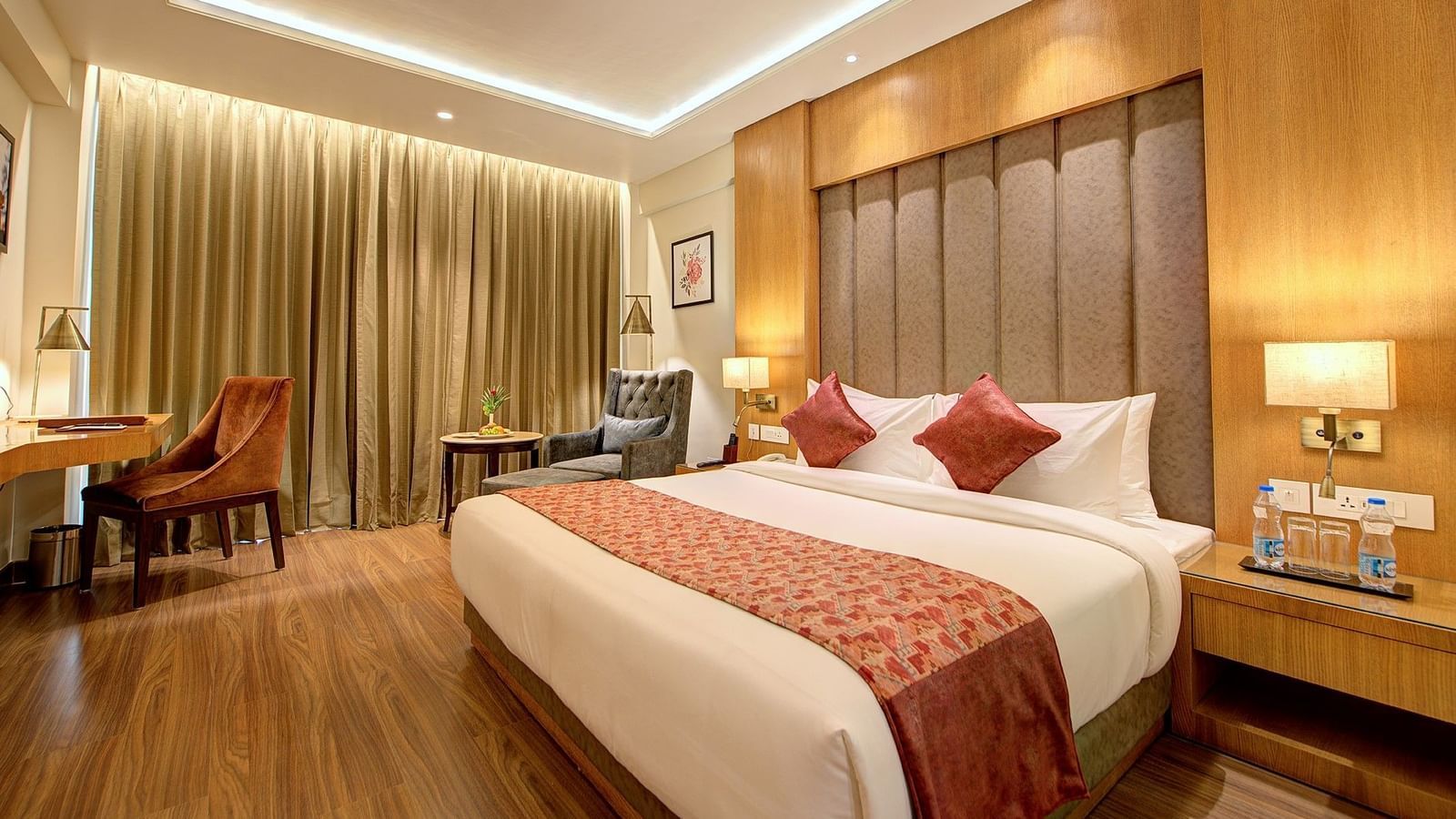 Deluxe room (1)