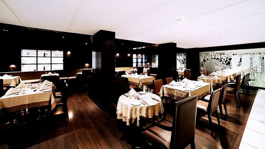 St. Marks Hotel, Bengaluru Bangalore Restaurant in Bangalore, St Marks Hotel, Curry with a