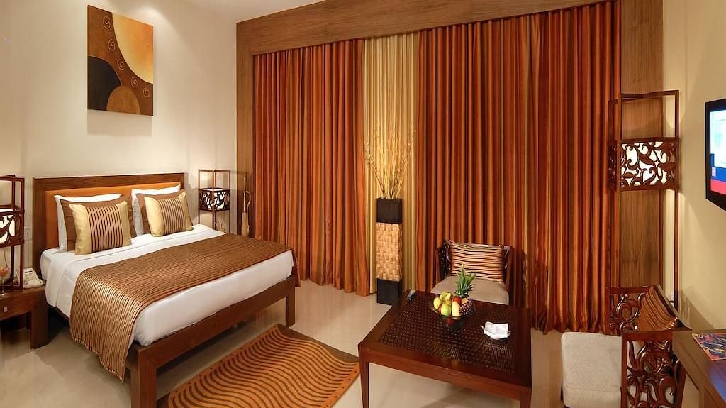 Club Room
