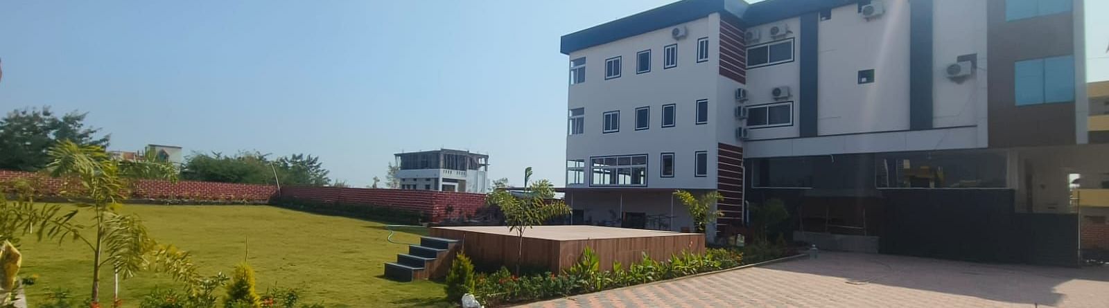Garden of ANS M Square Hotel & Resort, Kalaburagi on a sunny day