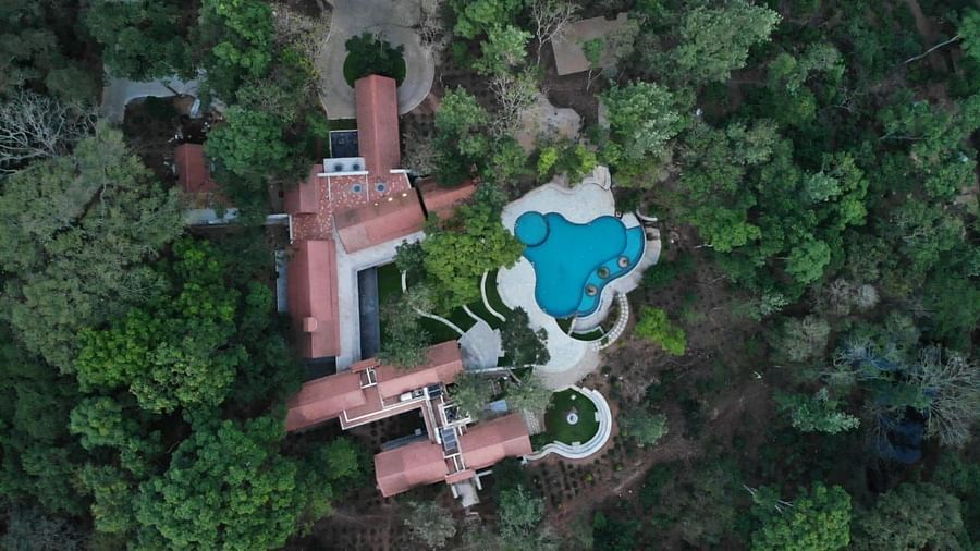 The Birchwood Retreat - aerial view of the property
