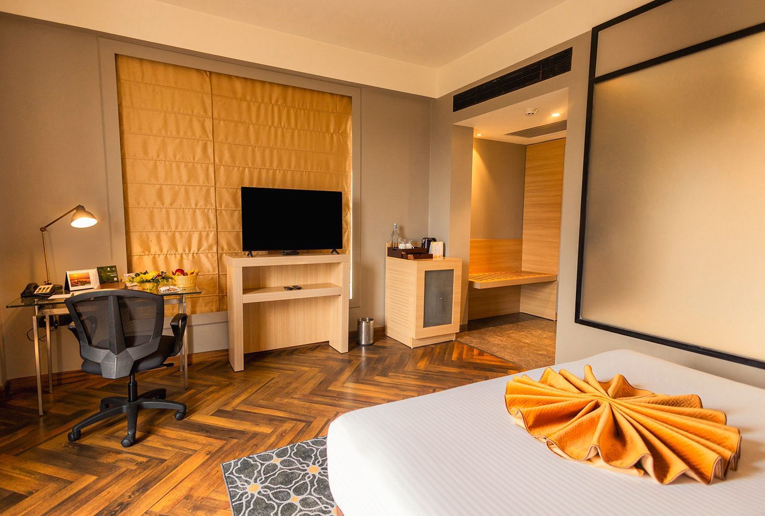 Boutique-Rooms 1