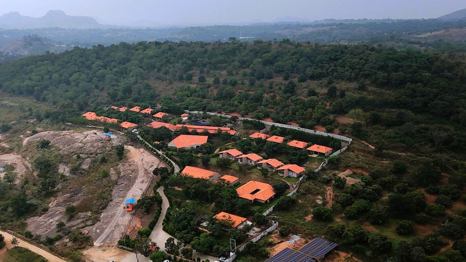 Ab aerial shot of Ravishing Retreat surrounded by lush greenery