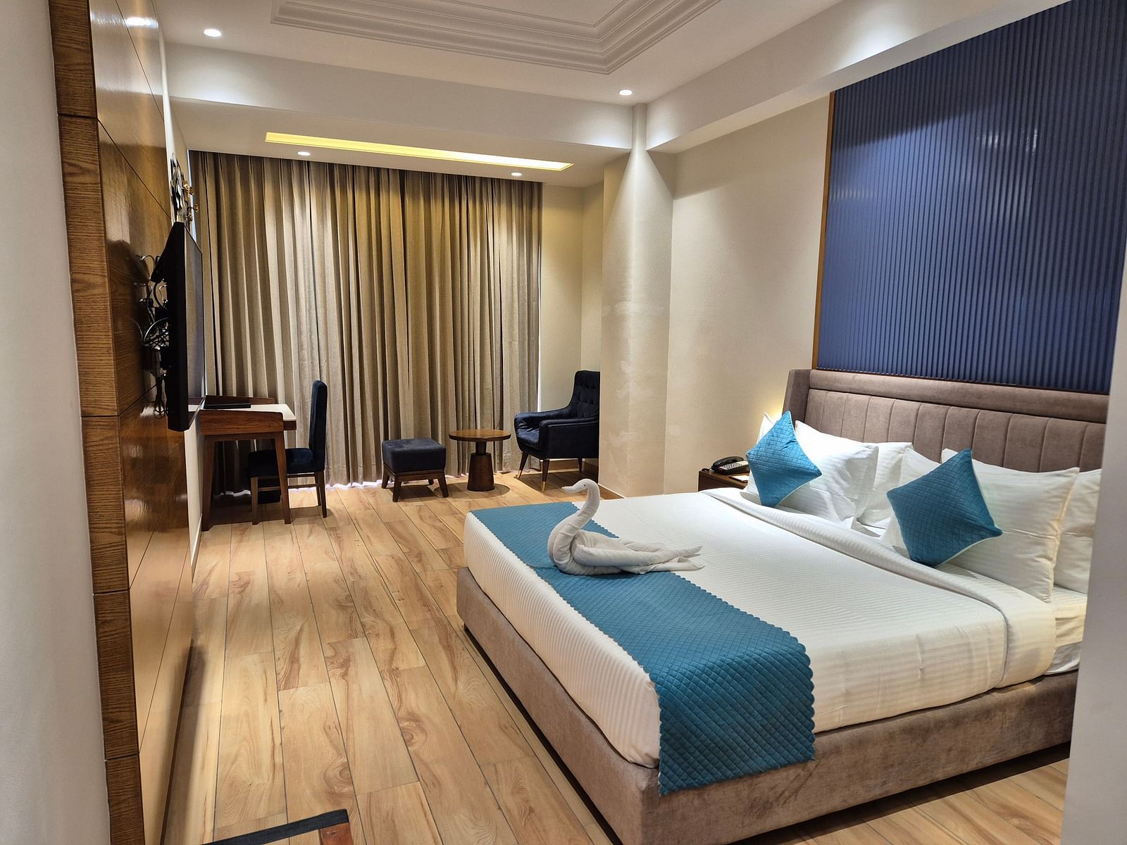 Executive Room