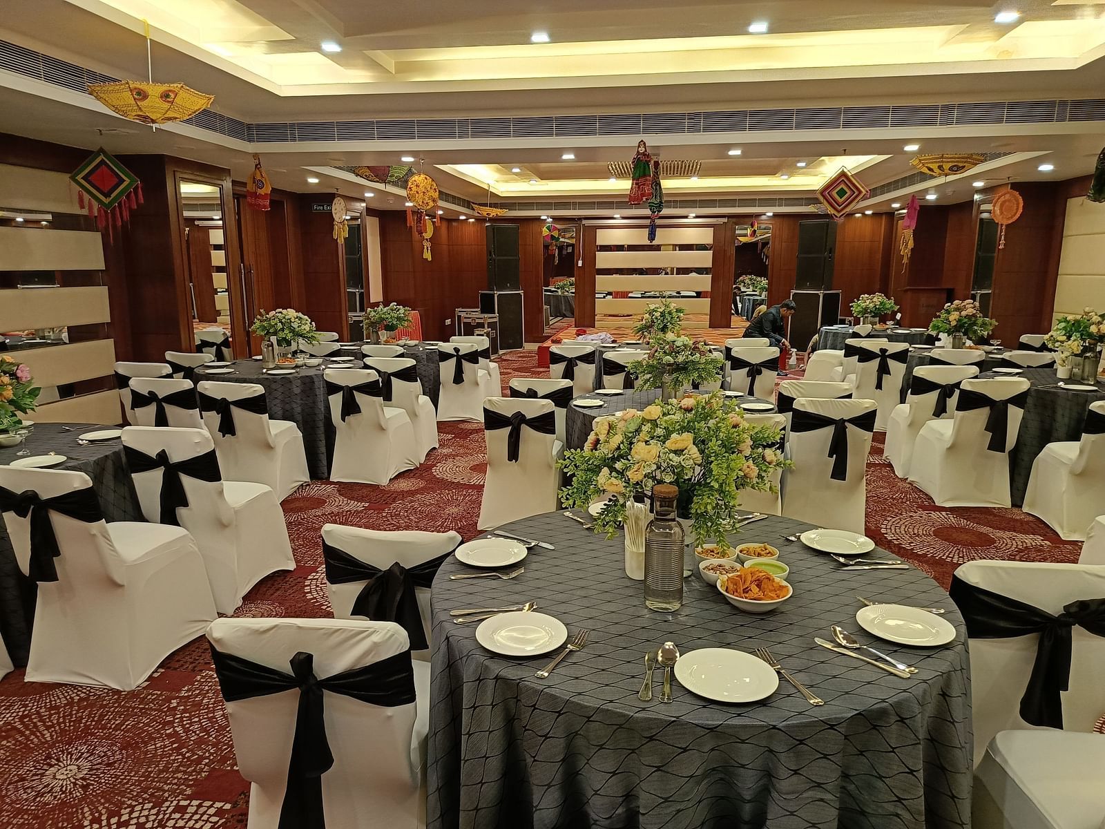 Lords Plaza Jaipur