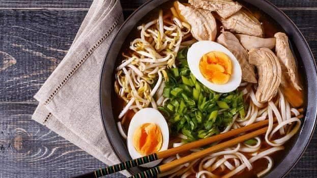 ramen noodles in a bowl