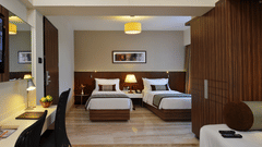 Superior Room at Residency Sarovar Portico Mumbai 1