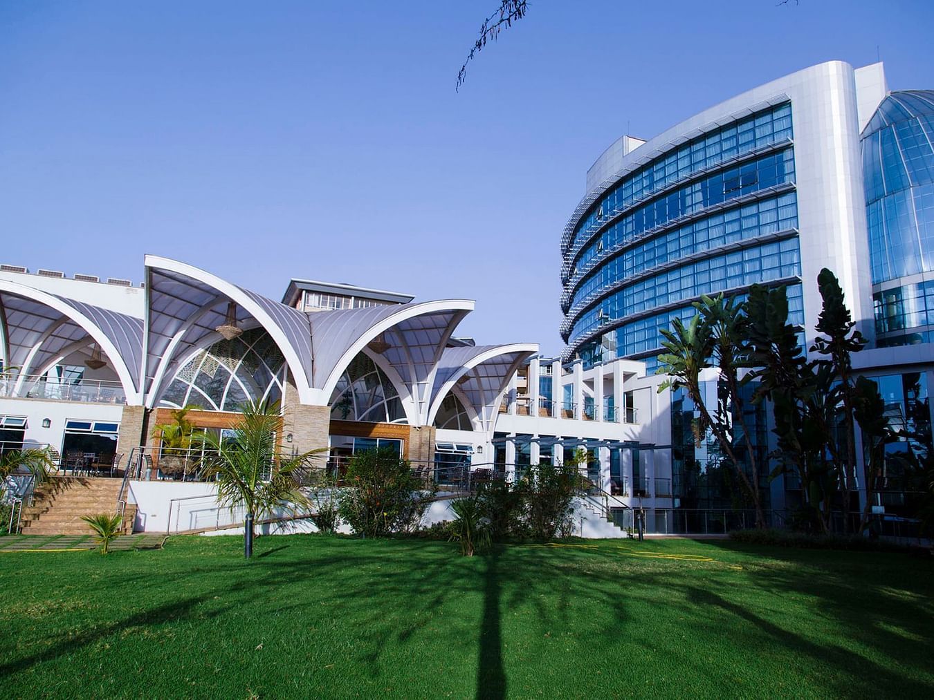 Exterior facade - The Boma, hotel in Nairobi 5