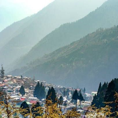 picture of a hill station