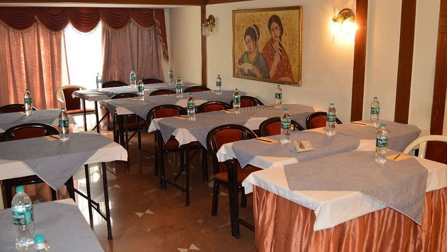 Banquet Hotel Kohinoor Executive Deccan Gymkhana Pune 1