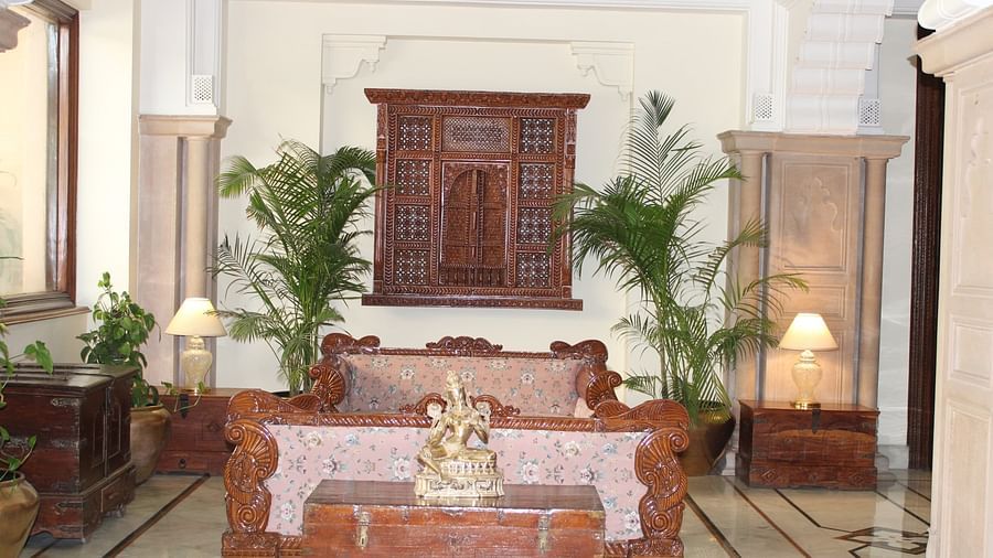 Lobby 2
