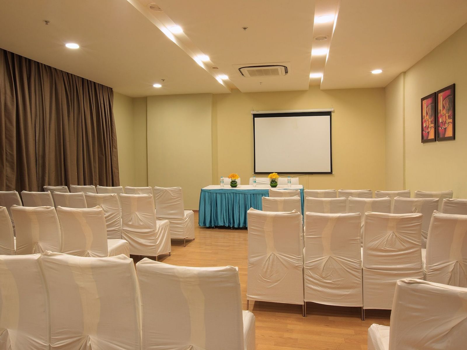 Seating arrangement in a banquet hall at Starlit Suites, Bangalore
