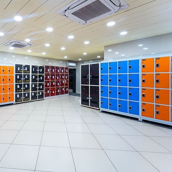 Locker Room | Crescent Water Park