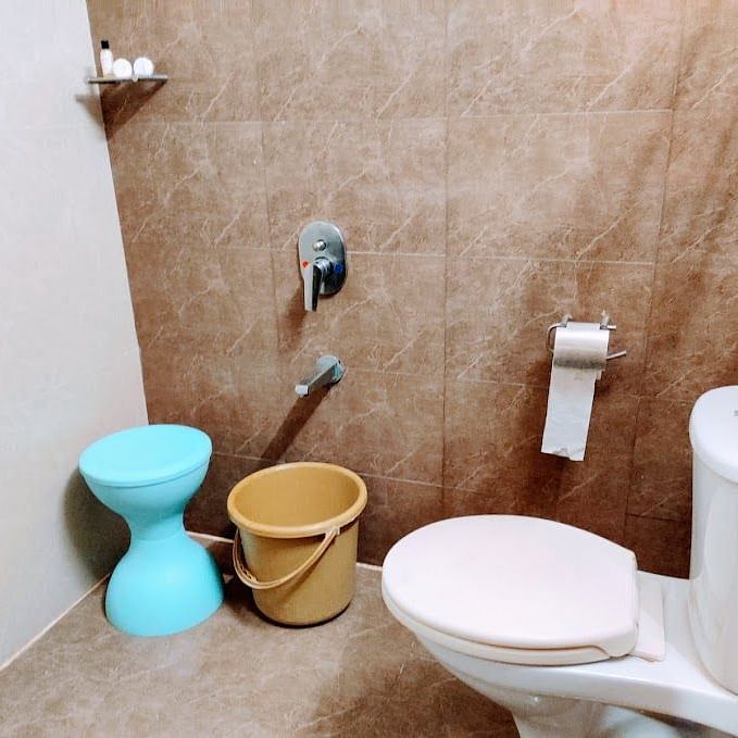 Deluxe Washroom