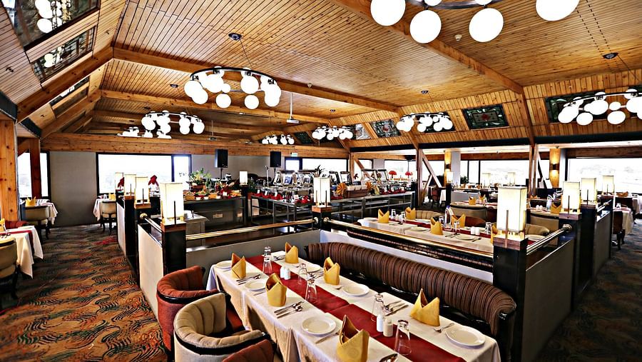 seating area in Horizon multi-cuisine restaurant in Vizag 3