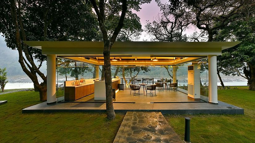 Gazibo at Neemrana's Glasshouse on the Ganges
