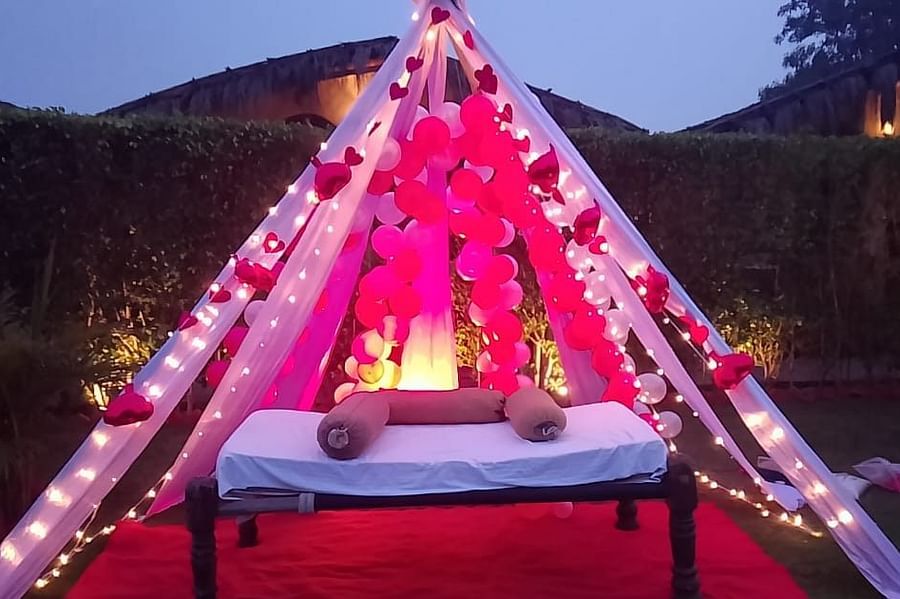 alt-text A tent shape decoration at themis mudhouse 