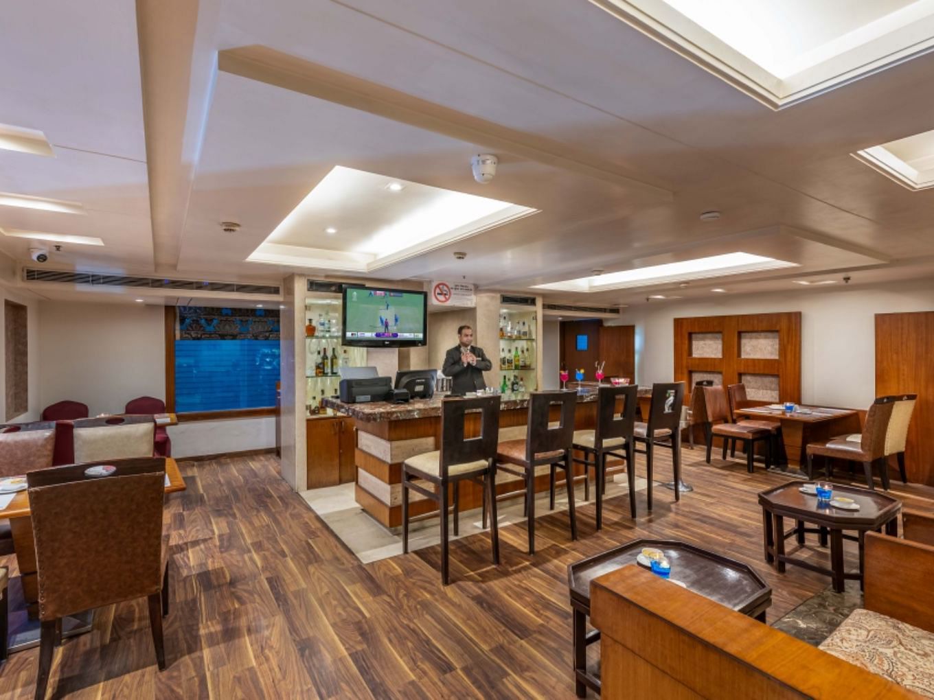 Distil Bar