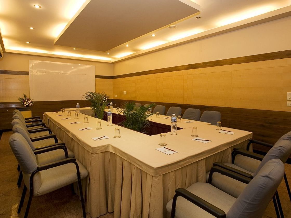 The Boardroom at Hotel Pai Viceroy Jayanagar in a u-shape setup