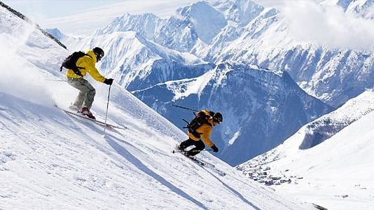 skiing