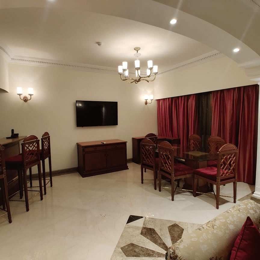 Luxury Suite 3