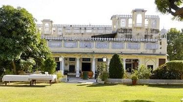 A facade image of Castle Pachar