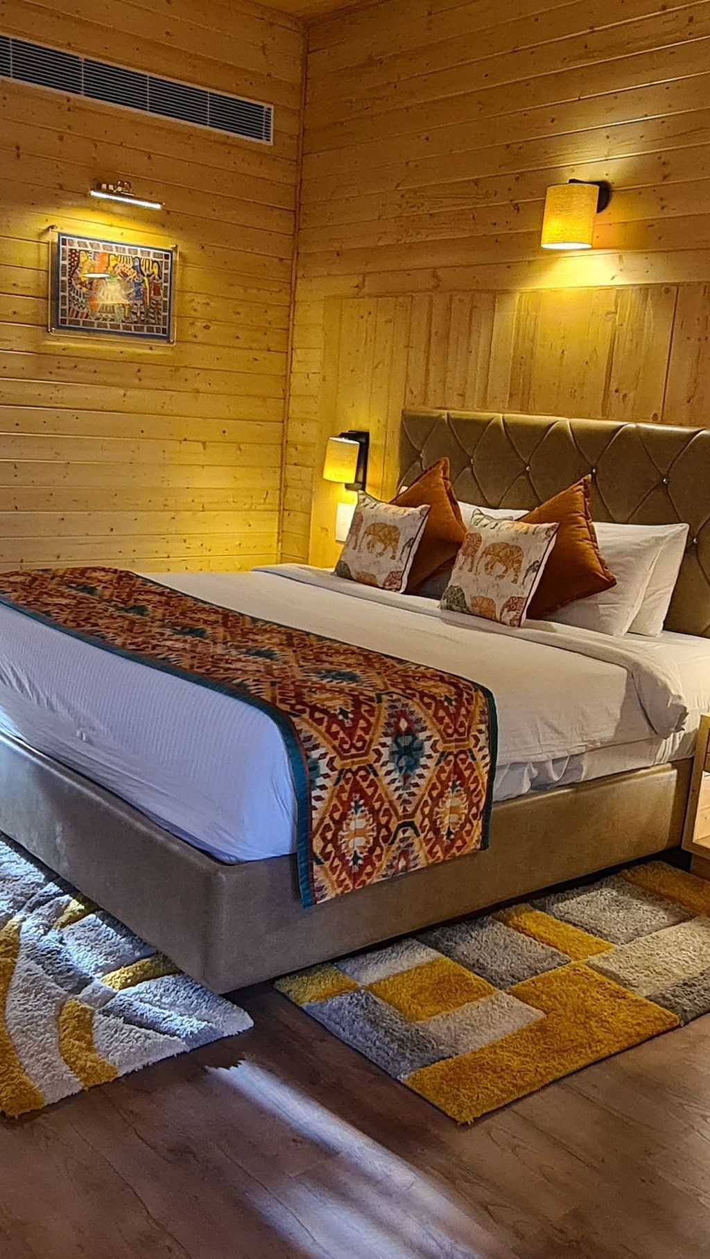 Sajjan Chalet with Wading Pool9