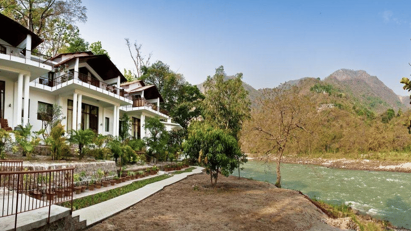 Picturesque Facade Glasshouse on The Ganges Rishikesh 36 