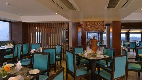 Restaurant at Hotel RK Sarovar Portico Srinagar 6